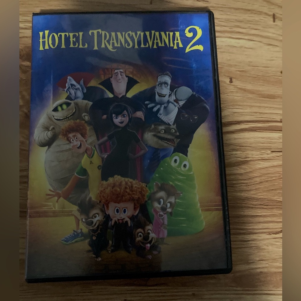 Hotel Transylvania 2 DVD Movie